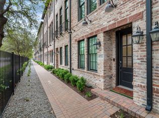 4092 Runyon Rd, Addison, TX 75001