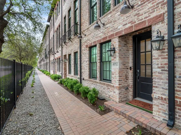 4092 Runyon Rd, Addison, TX 75001