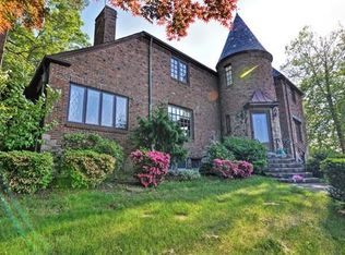 416 Adams St, Quincy, MA 02169