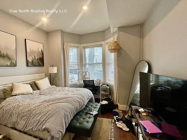 18 Atlantic St #1 — Photo 11