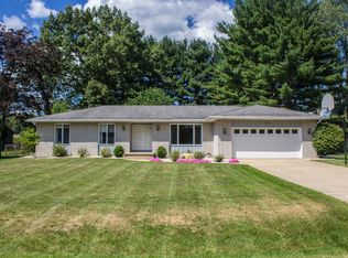 197 Kings Ln, Battle Creek, MI