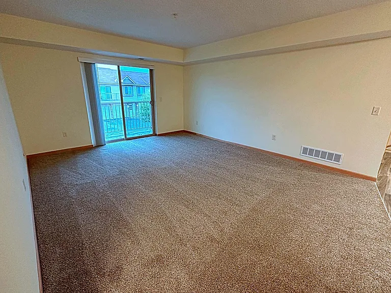 Arcade Estates West — Photo 41
