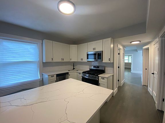 2nd image of 118 Marginal St #3