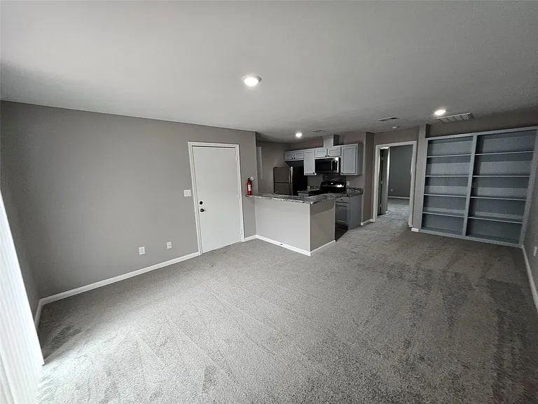 12955 Woodforest Blvd #68 — Photo 4