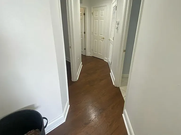 1196 Oxford Ln #1196 — Photo 12
