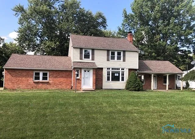 700 Corwin St photo 1