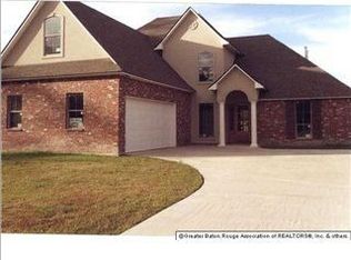 40424 Misty Oak Ct, Prairieville, LA 70769