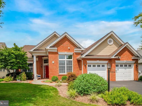 36 Nathaniel Rd, Holland, PA 18966