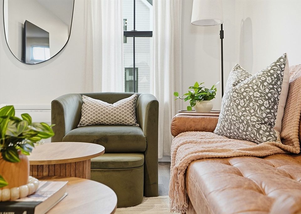 1st image of 7 Water St #6