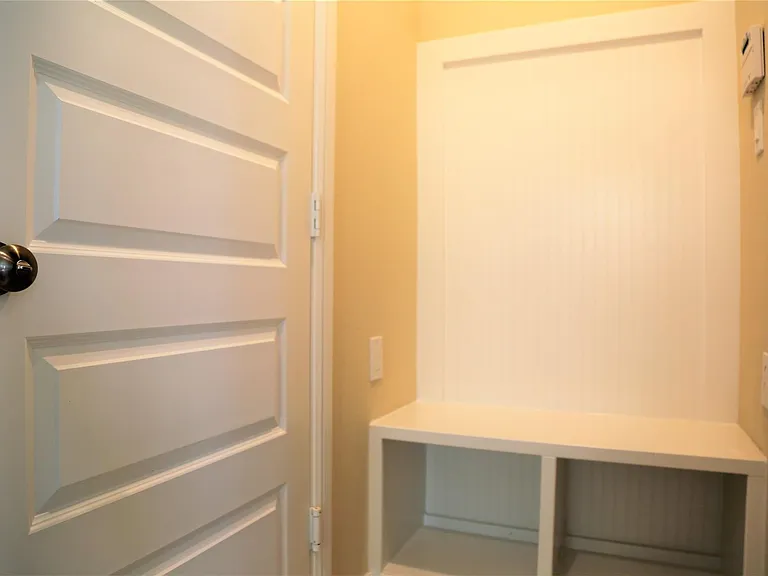 8139 Fairfield Manor Way — Photo 31
