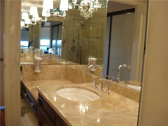 2nd image of 1000 W Island Blvd APT 1510