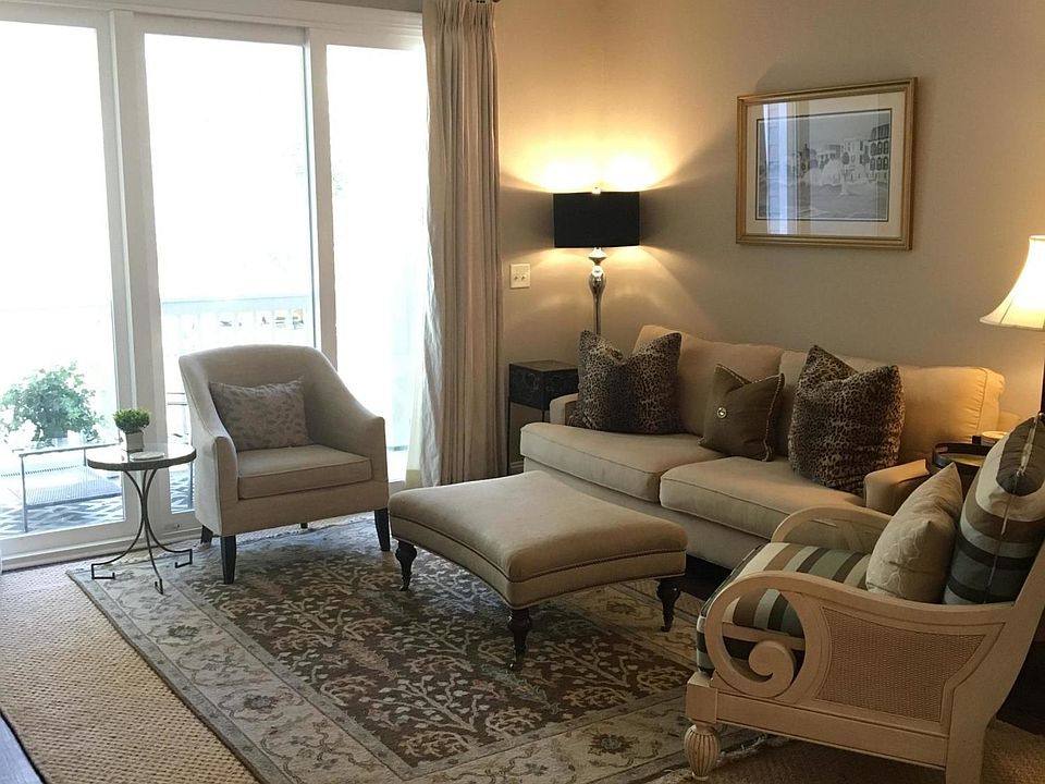 1st image of 60 Fenwick Hall Aly APT 328