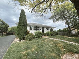 2982 Trentwood Rd, Columbus, OH 43221