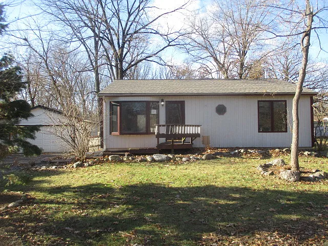 7613 Carleton Dr photo 1
