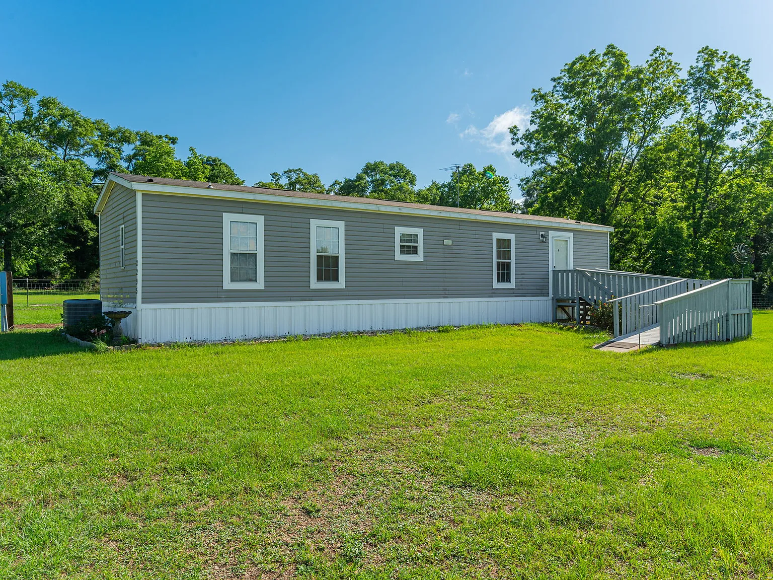 2 bed, 960 sqft, $1,100 — Photo 4