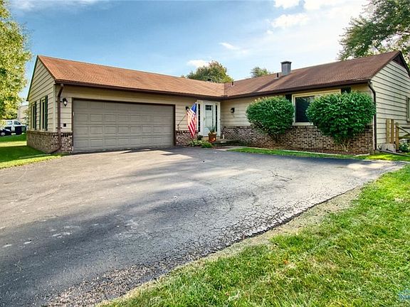 2nd image of 126 Pheasant Dr
