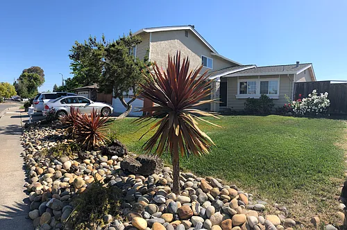 3083 Riviera Way Photo 1