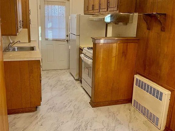 2nd image of 6973 229th St