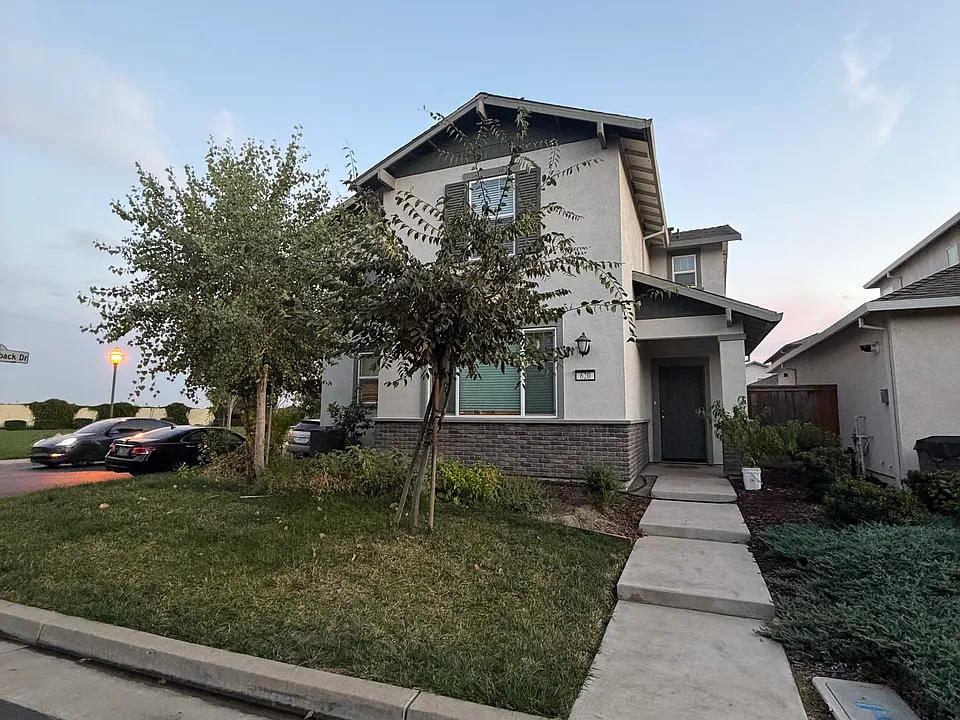 620 Tillman Dr