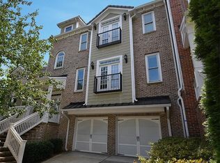 677 Royer Pl, Sandy Springs, GA 30342