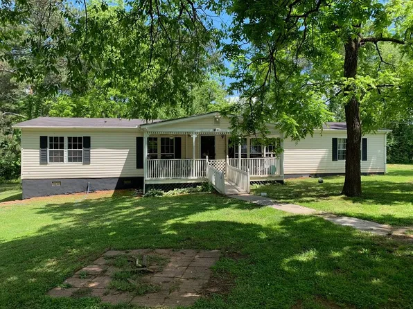 6675 Millwood Rd, Cumming, GA 30041