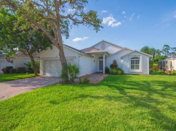 608 Cottonwood Rd, Sebastian, FL 32958