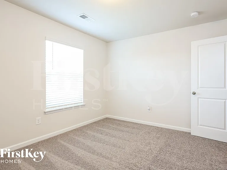 701 Birchcrest Way — Photo 13
