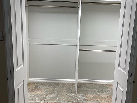 5th image of 4381 W Dogwood Ln