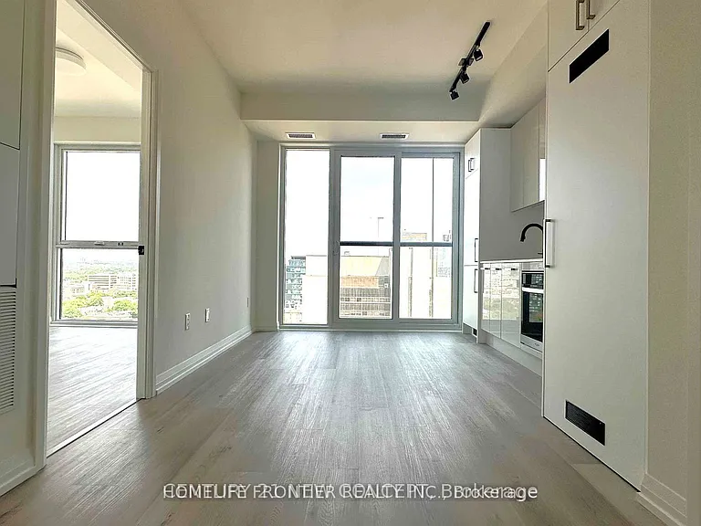 280 Dundas St W #2112 — Photo 2
