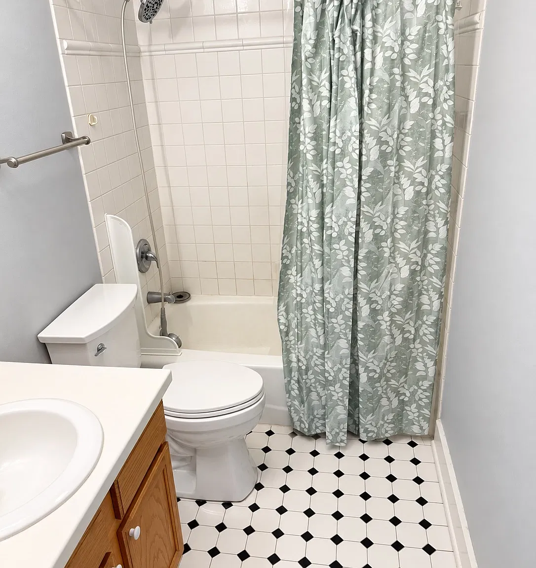 Apartments in Lockport — Photo 2