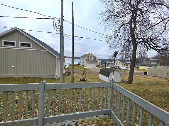 3rd image of 2744 Cottage Dr