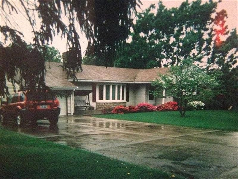 1st image of 290 Township Road 250