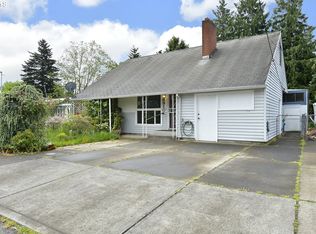 8910 NE Eugene St, Portland, OR 97220