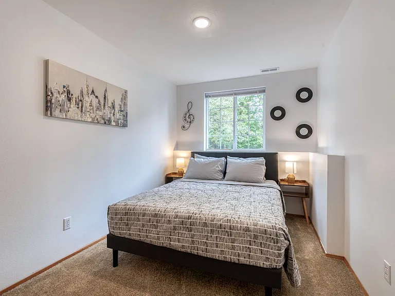 5th bedroom downstairs