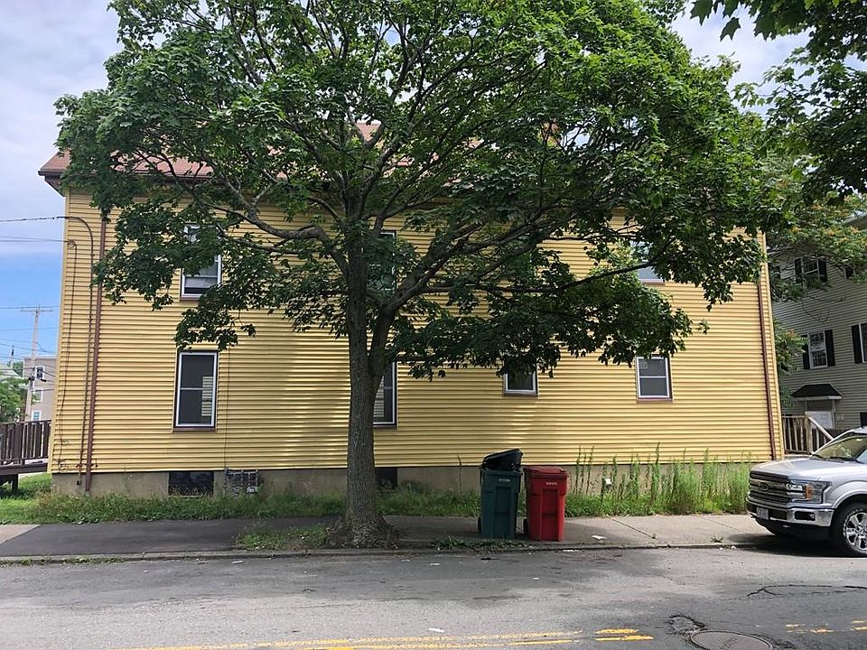 2nd image of 104 Neptune St