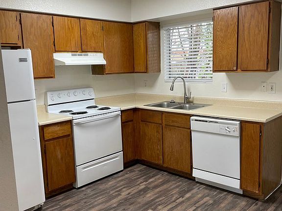 5th image of 1826 N 51st St #17
