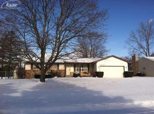 5043 Middleboro Rd, Grand Blanc, MI 48439