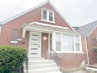 9536 S Woodlawn Ave, Chicago, IL, 60628