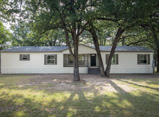 151 Private Road 958, Kirvin, TX 75848
