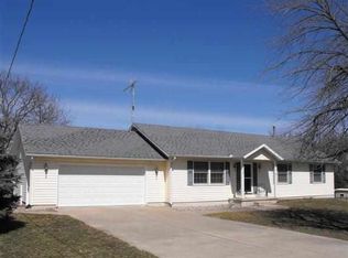 318 W Spring St, Etna Green, IN 46524
