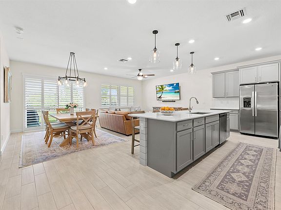 3rd image of 1312 Wandering Willow Way
