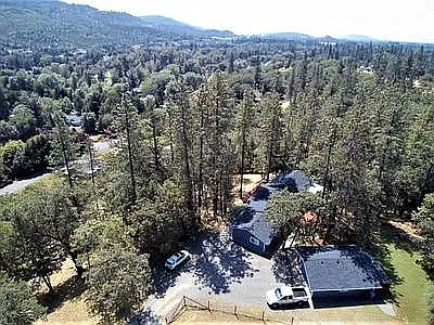 350 Rene Dr photo 1