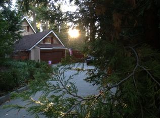 234 Chippewa Ln, Lake Arrowhead, CA 92352