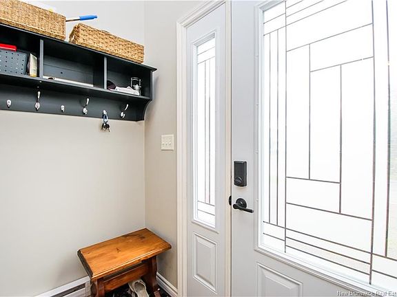 3rd image of 49 Armoyan Ct