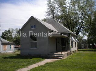 1608 E 6th St, Sedalia, MO 65301