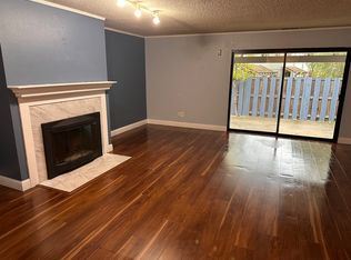 9 Pinnacle Ct, Hercules, CA 94547