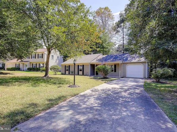 3539 Smokethorn Ct, Waldorf, MD 20602