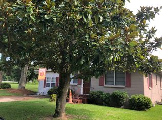 107 Smith St, Four Oaks, NC 27524