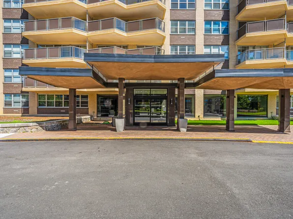 17-85 215th Street image 15 of 31