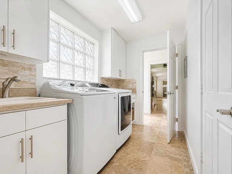 28869 Vermillion Ln — Photo 13